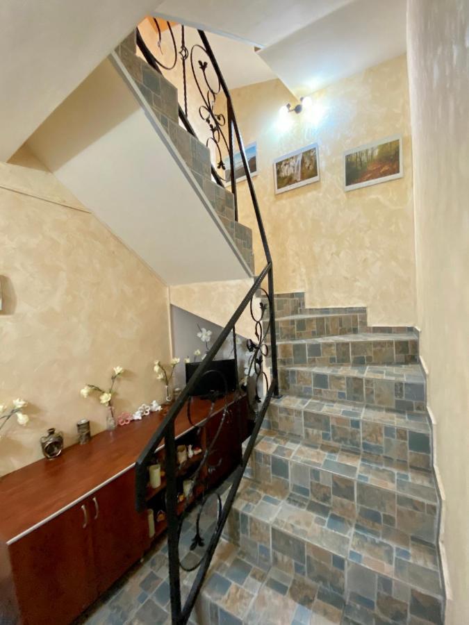 Pensiune Muntii Aninei Anina Buitenkant foto